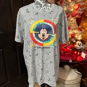 #522 Disney Play in the Park Shirt Large NWT